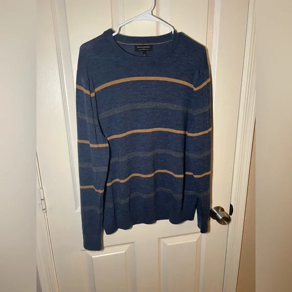 Banana Republic 100% Merino Wool Striped Crewneck Sweater Size L Blue - Picture 4 of 7